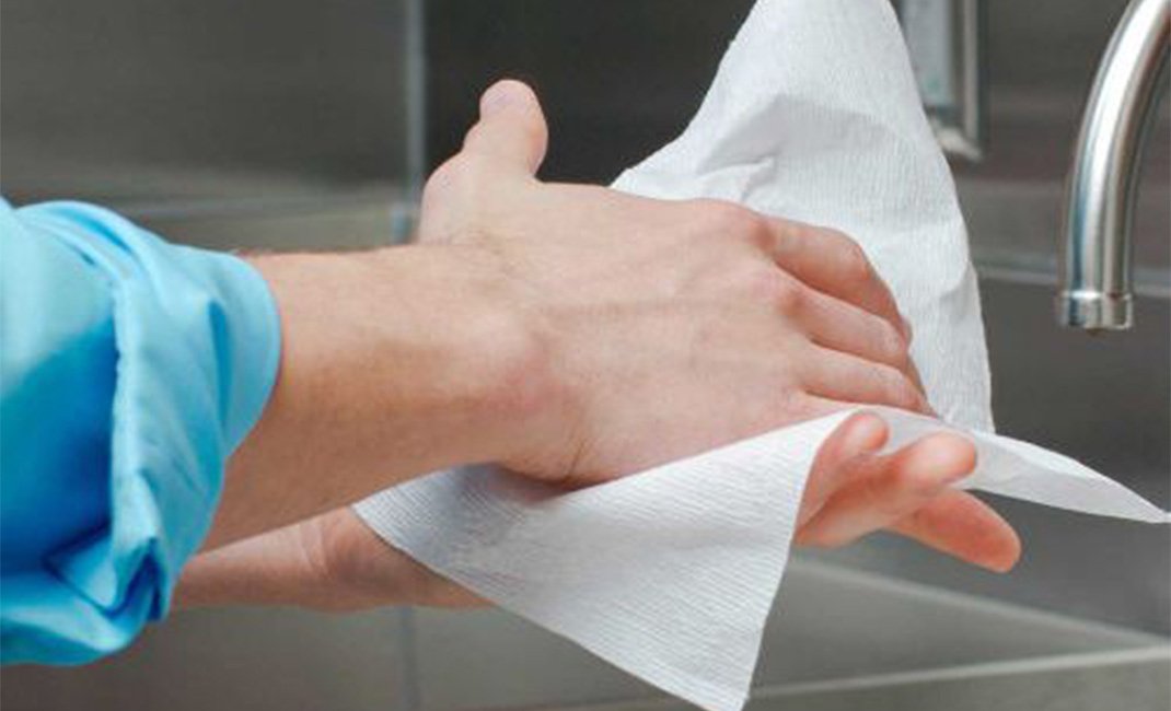 Κορωνοϊός: Το στέγνωμα των χεριών είναι εξίσου σημαντικό με το πλύσιμο