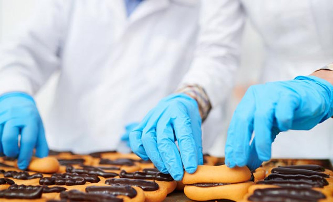 Σύγκριση των γαντιών που χρησιμοποιούνται στην εστίαση