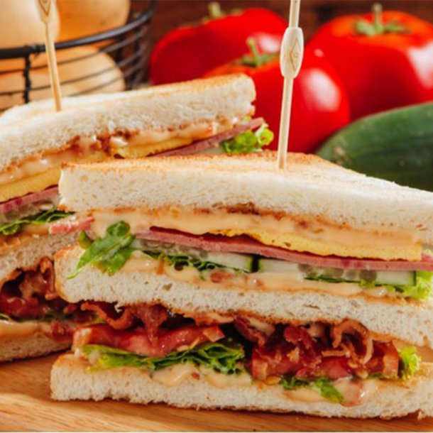 Bamboo cocktail picks embossed Dolphin - 100pcs