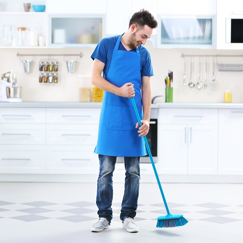 <img src=kontaria-sfouggarismatos-20210317-213149.jpg alt=Handles for Brooms and Mops>