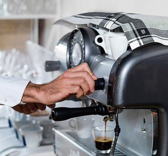 <img src=Πετσετόπανο Βαμβακερό Vintage Ρολό 10 τεμ alt=Ρολό ξεδιπλωμένο με παράλληλες γραμμές στις άκρες> 