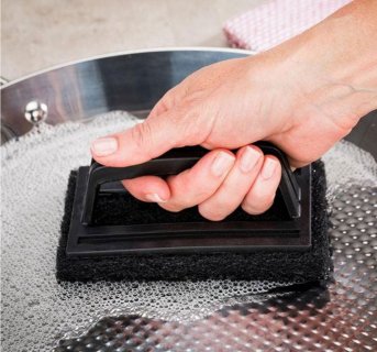 <img src=fibra-trivis-mavri-15x23-1-20210217-152128.jpg alt=Φίμπρα καθαρισμού LABICO μαύρη για σκληρές επιφάνειες>