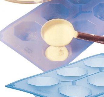 <img src=5651300034.jpg alt=Φόρμα Σιλικόνης Διαμάντι 6Θ.>