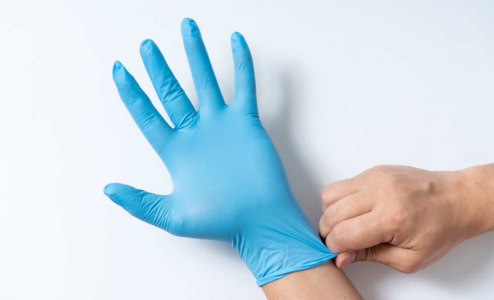 Ποιά γάντια είναι καλύτερα, νιτριλίου ή λάτεξ; Οι βασικές διαφορές τους