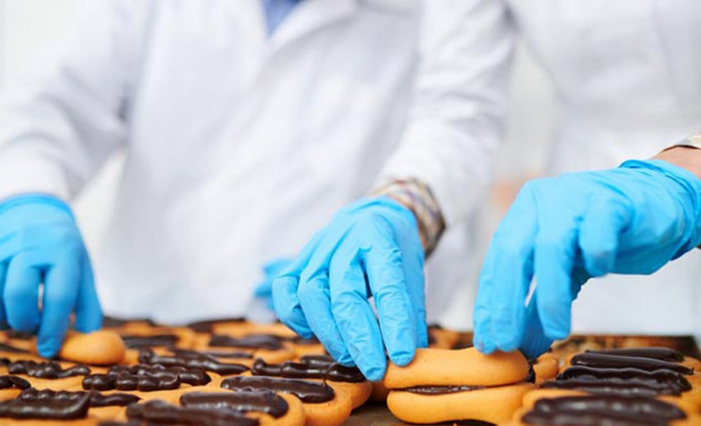 Σύγκριση των γαντιών που χρησιμοποιούνται στην εστίαση