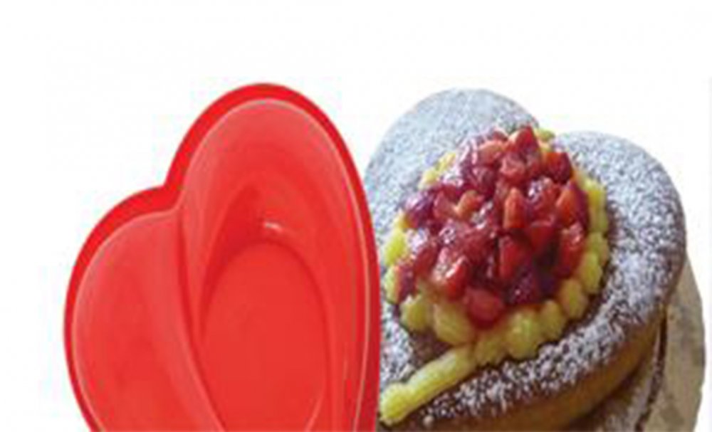 Συνταγή κέηκ γιαουρτιού με κρέμα λεμόνι