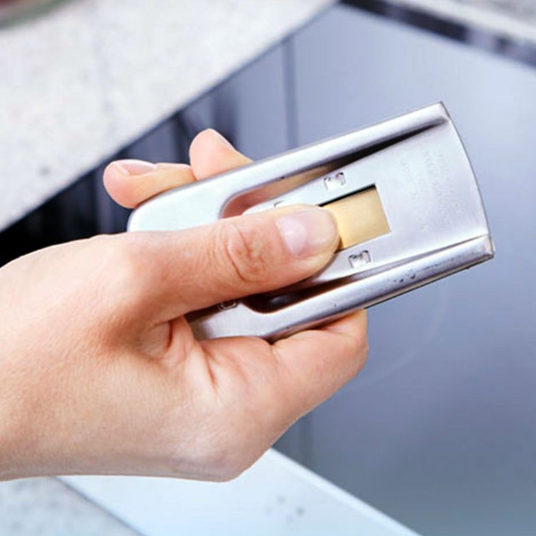 <img src=xustres-xurafia-tzamion-pulex-20210305-183557.jpg alt= Blades and scrapers fow windows>